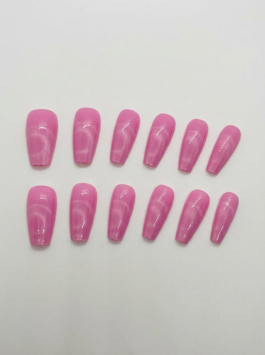 Orchid Glaze Press-On Nails With Application Kit