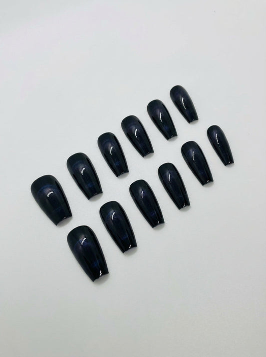 Bordeaux Bloom Press-On Nails With Application Kit
