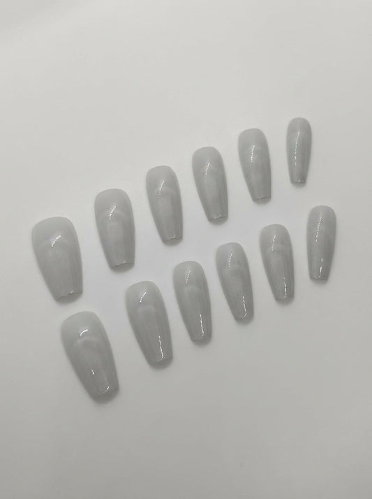Lunar Mist Press-On Nails With Application Kit